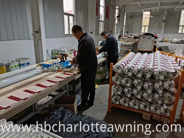 Manual Retractable Foldable Awning Manual Retractable Foldable Awning